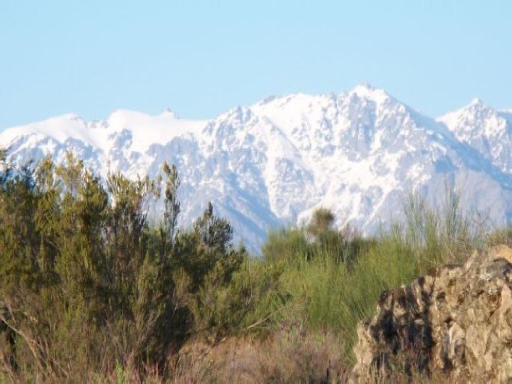 Apartamentos El Roble Valverde de la Vera المظهر الخارجي الصورة